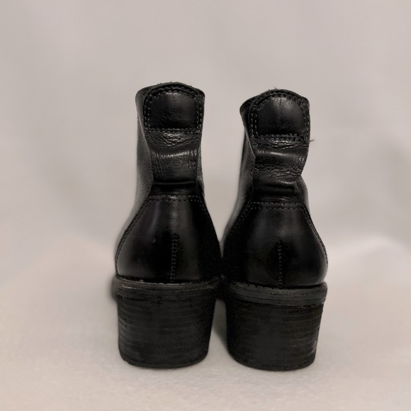 L.L. Bean Size 10M Black Deerfield Ankle Leather Boots - Picture 11 of 16